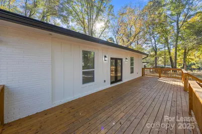 8625 Cedarbrook Drive, Charlotte, NC 28215 - Photo 39