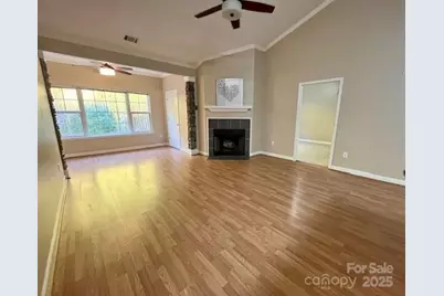 2000 Olde Eastwood Village Boulevard #305, Asheville, NC 28803 - Photo 3