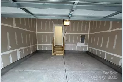 586 30th Avenue Circle NE, Hickory, NC 28601 - Photo 17