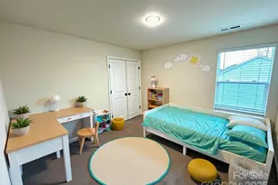 586 30th Ave Cir NE, Hickory, NC 28601 - Photo 9