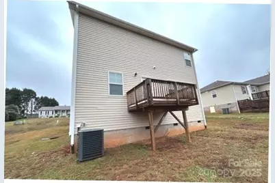 586 30th Avenue Circle NE, Hickory, NC 28601 - Photo 19