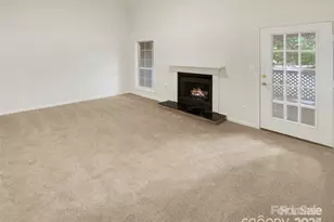 6003 Treetop Ct, Charlotte, NC 28212 - Photo 5