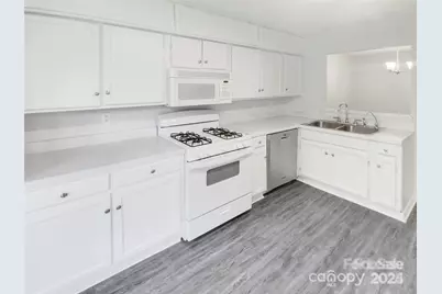 6003 Treetop Court, Charlotte, NC 28212 - Photo 11