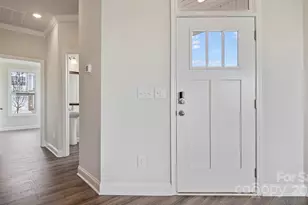 366 Creekview Rd, Hendersonville, NC 28792 - Photo 5