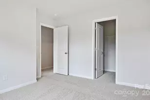 375 Creekview Rd, Hendersonville, NC 28792 - Photo 21