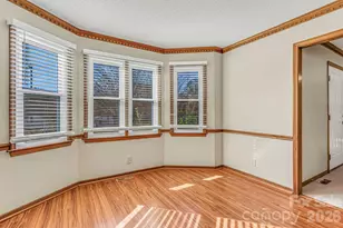 1703 Crestview Rd, Easley, SC 29642 - Photo 9