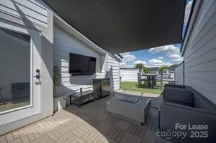 1033 Wesley Terrace Ave, Charlotte, NC 28208 - Photo 21