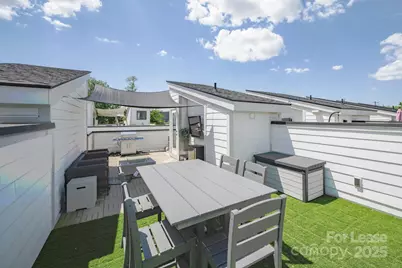 1033 Wesley Terrace Avenue, Charlotte, NC 28208 - Photo 25