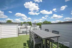 1033 Wesley Terrace Ave, Charlotte, NC 28208 - Photo 23