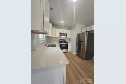 3100 Dawnshire Avenue #B, Charlotte, NC 28216 - Photo 3