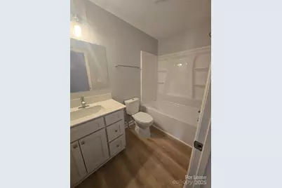 3100 Dawnshire Avenue #B, Charlotte, NC 28216 - Photo 11