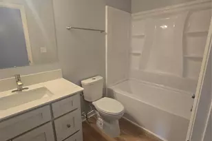 3100 Dawnshire Ave, Charlotte, NC 28216 - Photo 11