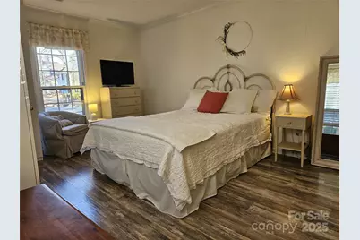 11105 Silkwood Court, Charlotte, NC 28226 - Photo 7