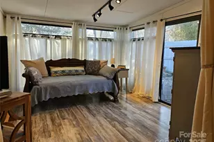 11105 Silkwood Ct, Charlotte, NC 28226 - Photo 9