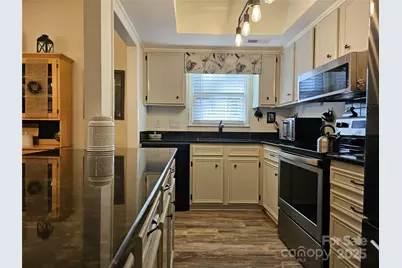 11105 Silkwood Court, Charlotte, NC 28226 - Photo 5