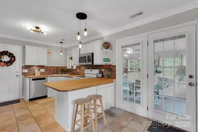 3007 Wyntree Court, Matthews, NC 28104 - Photo 7