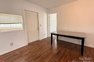 104 Price St, Mount Holly, NC 28120 - Photo 5