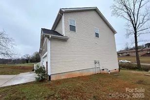 578 30th Ave Cir NE, Hickory, NC 28601 - Photo 19