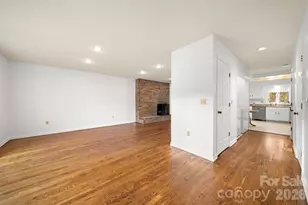 103 Pebble Creek Dr, Asheville, NC 28803 - Photo 5