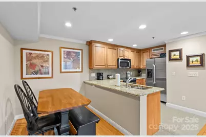 430 Bowling Park Road, Asheville, NC 28803 - Photo 9