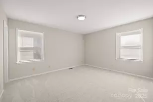 809 Tait St, Lincolnton, NC 28092 - Photo 21