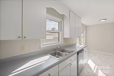 809 Tait Street, Lincolnton, NC 28092 - Photo 5