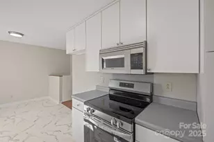 809 Tait St, Lincolnton, NC 28092 - Photo 7