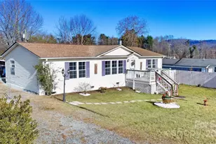 110 Pinellas St, Hendersonville, NC 28791 - Photo 1