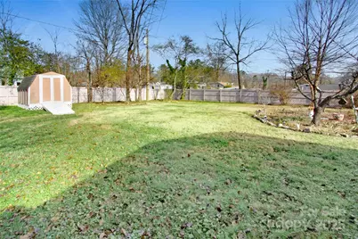 110 Pinellas Street, Hendersonville, NC 28791 - Photo 33