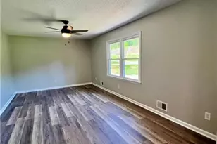 276 Country Club Rd, Wilkesboro, NC 28697 - Photo 13