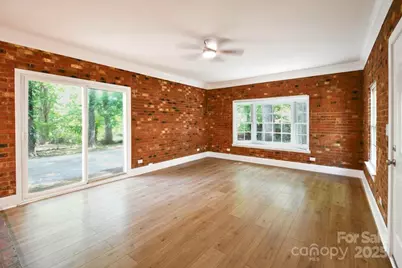 1513 Greenview Place, Charlotte, NC 28208 - Photo 23