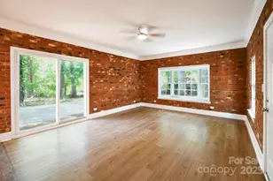 1513 Greenview Pl, Charlotte, NC 28208 - Photo 23