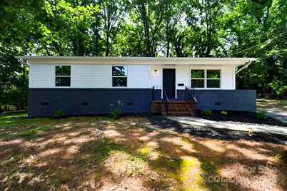 1513 Greenview Place, Charlotte, NC 28208 - Photo 1