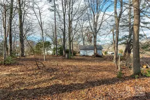 333 Richmond Ave, Swannanoa, NC 28778 - Photo 33