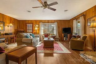 65 Roy Ln, Black Mountain, NC 28711 - Photo 9