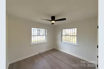 1928 Russell Avenue, Charlotte, NC 28216 - Photo 9