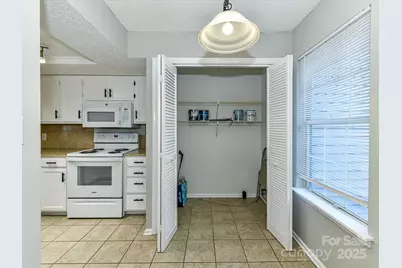 5234 Amity Springs Drive, Charlotte, NC 28212 - Photo 15