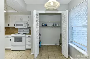 5234 Amity Springs Dr, Charlotte, NC 28212 - Photo 15