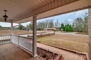 304 West St, Kershaw, SC 29067 - Photo 5