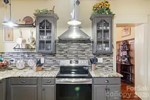 1103 W Franklin St, Monroe, NC 28112 - Photo 13
