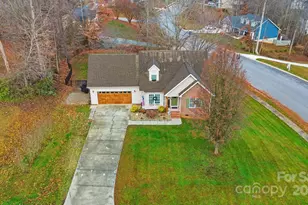 122 Valley Glen Dr, Troutman, NC 28166 - Photo 7