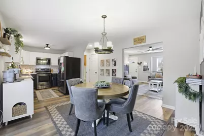 122 Valley Glen Drive, Troutman, NC 28166 - Photo 17