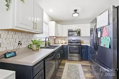 122 Valley Glen Drive, Troutman, NC 28166 - Photo 19