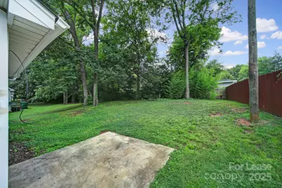 3309 Morning Drive, Charlotte, NC 28208 - Photo 23