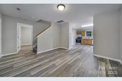 3309 Morning Drive, Charlotte, NC 28208 - Photo 3