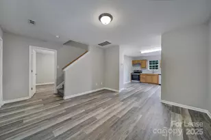 3309 Morning Dr, Charlotte, NC 28208 - Photo 3