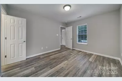 3309 Morning Drive, Charlotte, NC 28208 - Photo 9