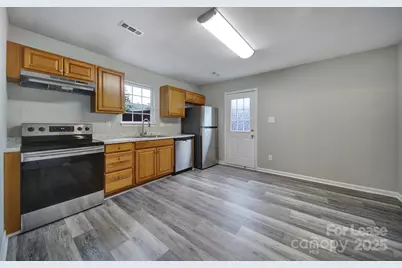 3309 Morning Drive, Charlotte, NC 28208 - Photo 7