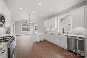 835A Wynnshire Dr, Hickory, NC 28601 - Photo 5