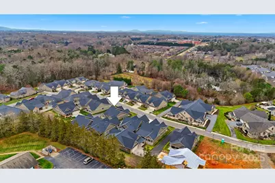 835A Wynnshire Drive, Hickory, NC 28601 - Photo 35